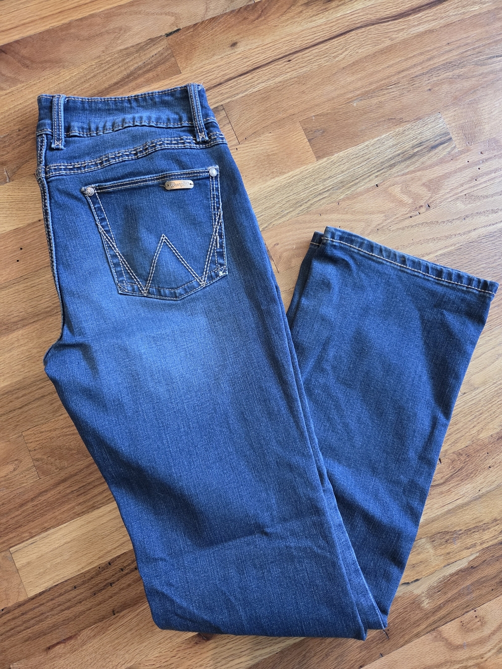Wrangler Bootcut Jeans Women’s 11/12x34 Blue Jeans Contrast Stitching Western